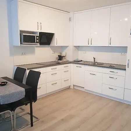 Blizej Morza Kasprowicza Lägenhet Kołobrzeg